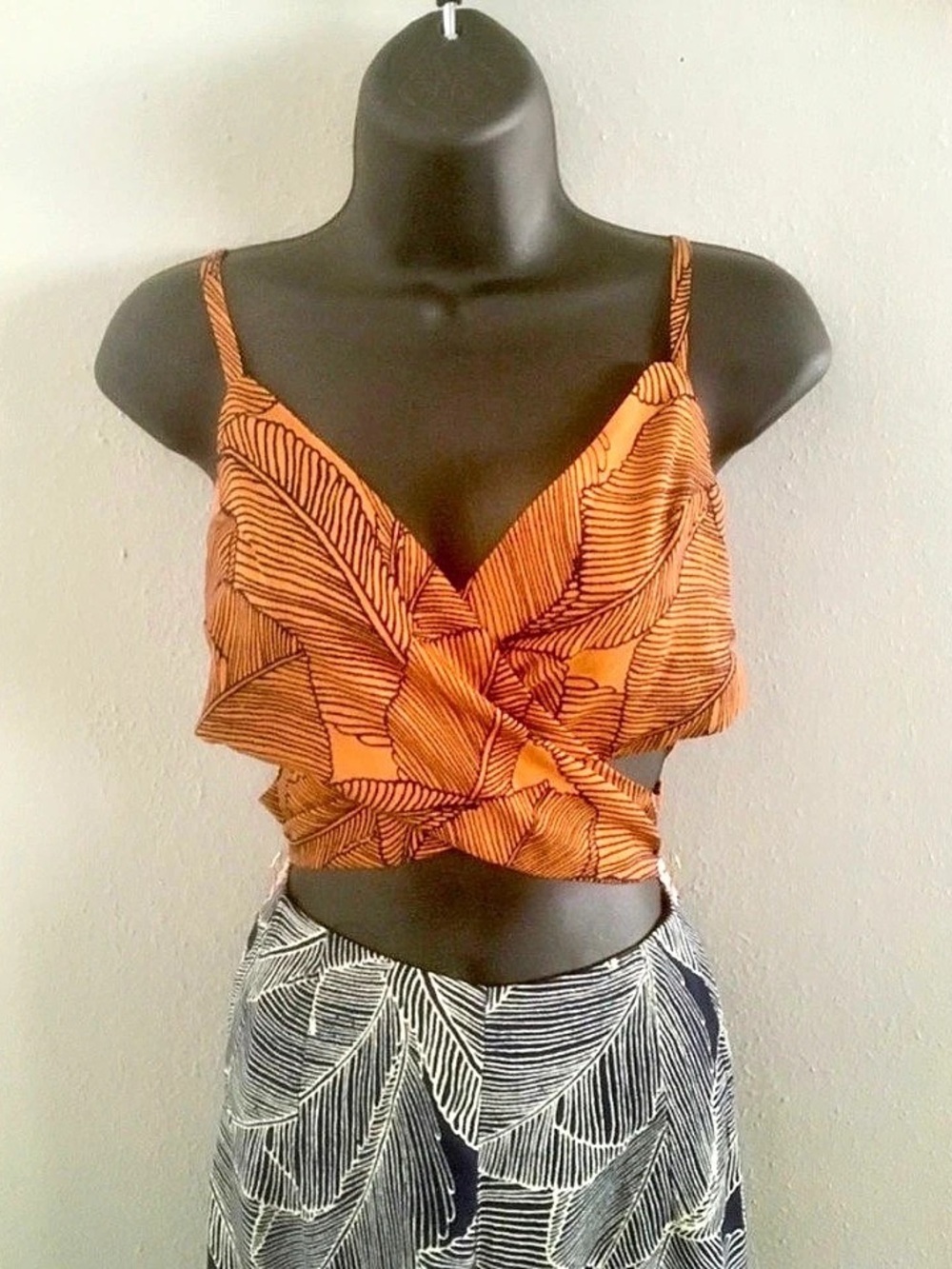 New with Tags Urban Outfitters Printed Wide Leg Jumpsuit by corpus Sz. 4 or S